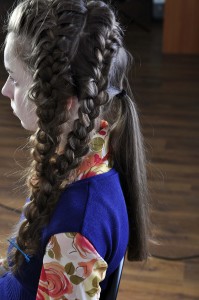 Модные прически с косами